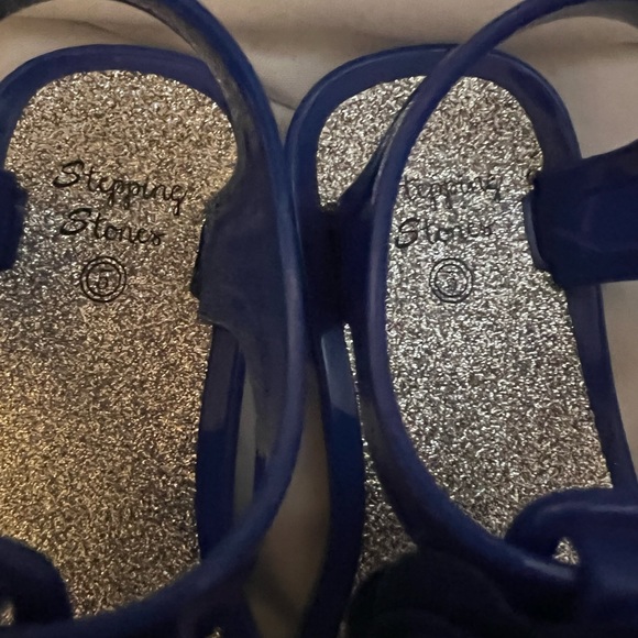 EUC Stepping Stones sandals. Size 5. - Picture 4 of 9